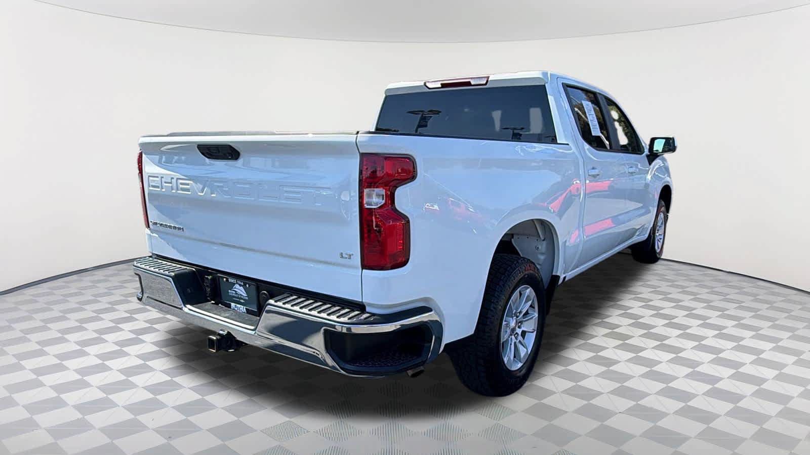 Certified 2025 Chevrolet Silverado 1500 LT RWD image 5