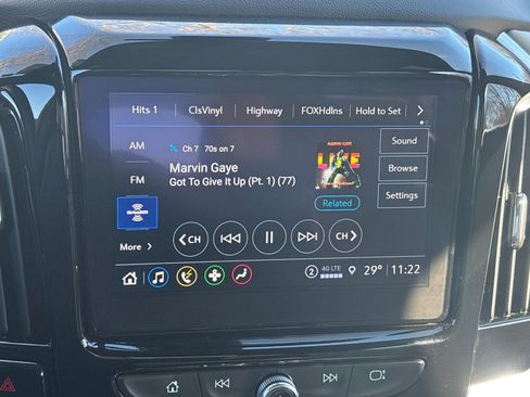 Used 2023 Chevrolet Traverse LT image 20