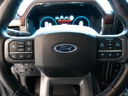 Used 2022 Ford F150 Lariat w/ Equipment Group 502A High image 30