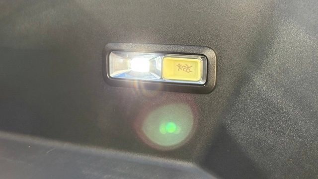 Used 2026 Chevrolet Silverado EV LT AWD/4WD image 12