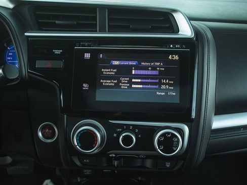 Used 2016 Honda Fit EX image 29