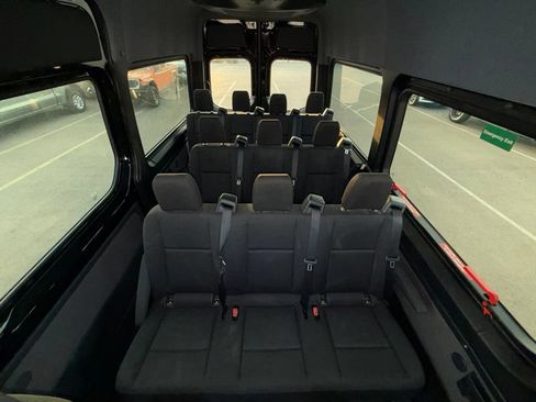 Used 2025 Mercedes-Benz Sprinter 2500 image 16