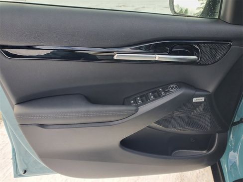 New 2026 Kia Seltos SX image 8