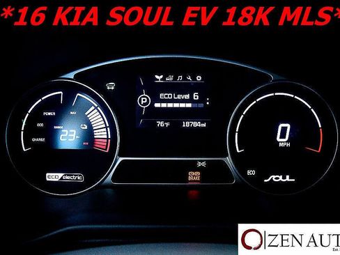 Used 2016 Kia Soul EV FWD image 15