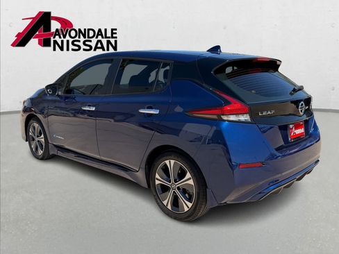 Certified 2019 Nissan Leaf SV w/ SV Technology Package image 4