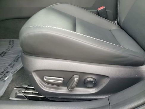 Used 2025 Toyota Prius Limited image 14