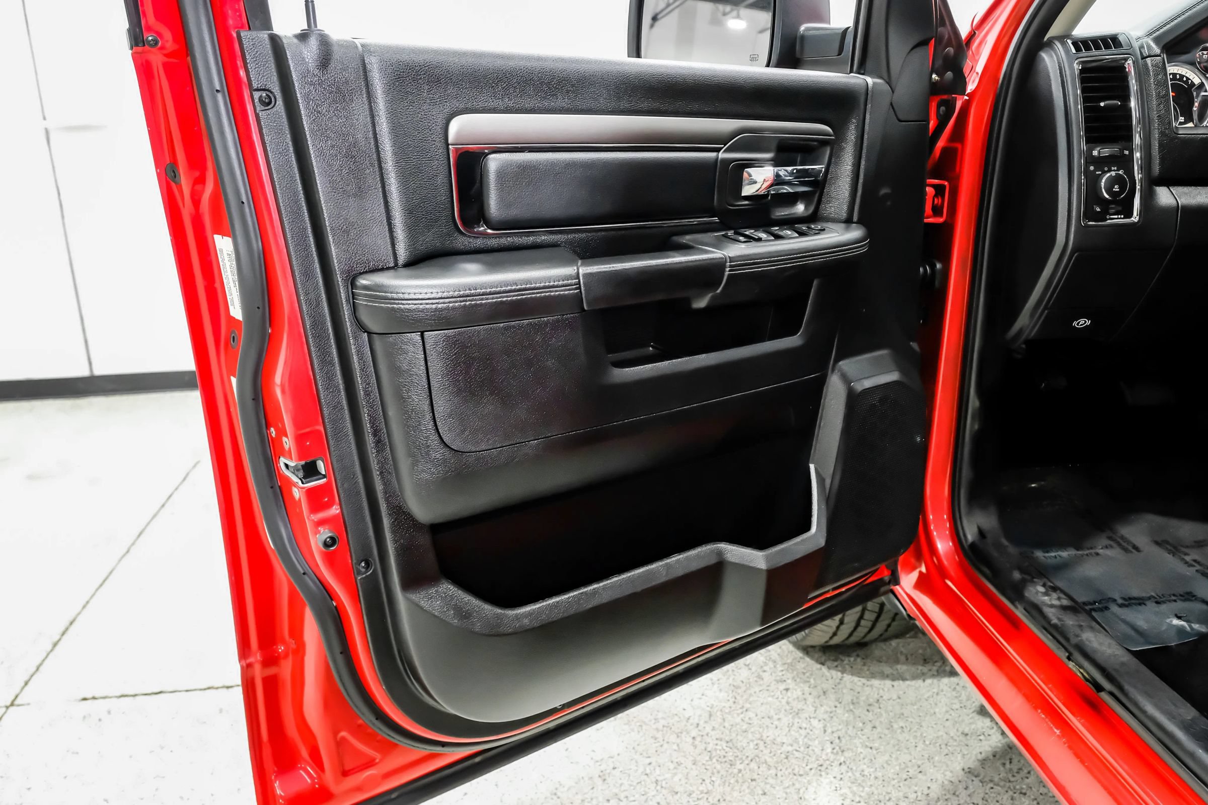 Used 2013 RAM 1500 Sport w/ Sport Premium Group AWD/4WD image 61