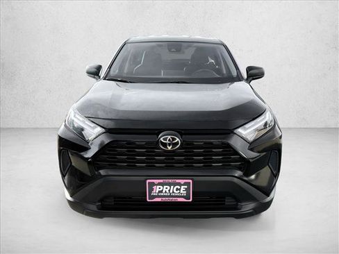 Used 2024 Toyota RAV4 LE AWD/4WD image 2