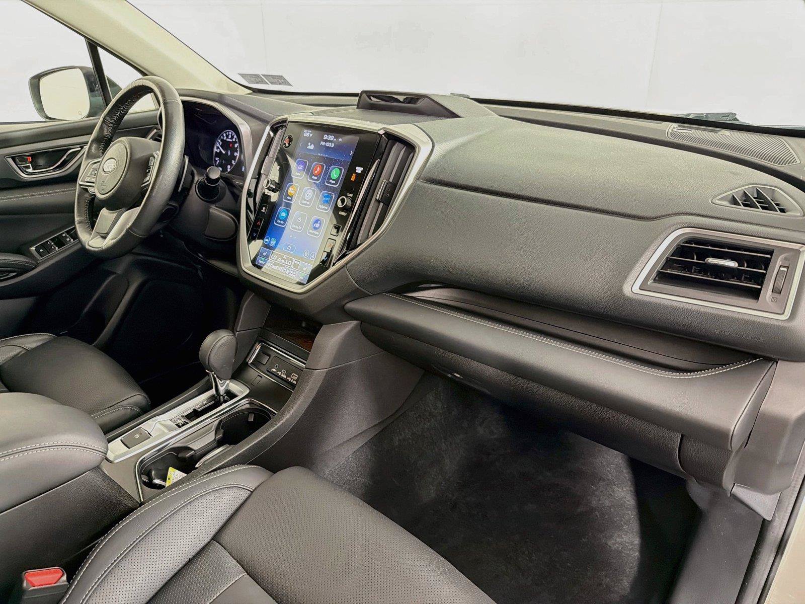 Used 2023 Subaru Ascent Limited AWD/4WD image 31