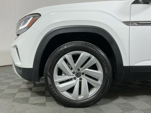 Used 2023 Volkswagen Atlas Cross Sport SE image 8