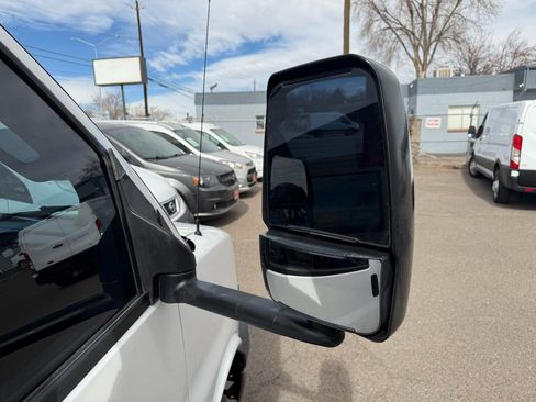 Used 2016 Chevrolet Express 3500 image 29