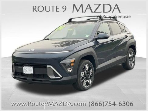 Used 2024 Hyundai Kona SEL AWD/4WD image 1