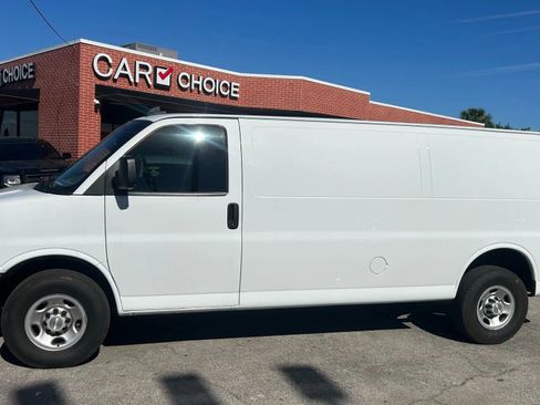 Used 2024 Chevrolet Express 3500 Extended w/ Driver Convenience Package image 1