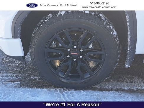 Used 2022 GMC Sierra 1500 Elevation image 9