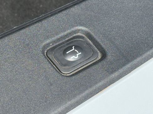 Used 2025 Ford Expedition Max Platinum image 48