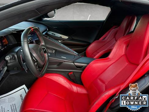 Used 2025 Chevrolet Corvette Stingray Coupe RWD image 19