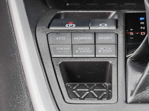 Used 2024 Toyota RAV4 XLE image 38