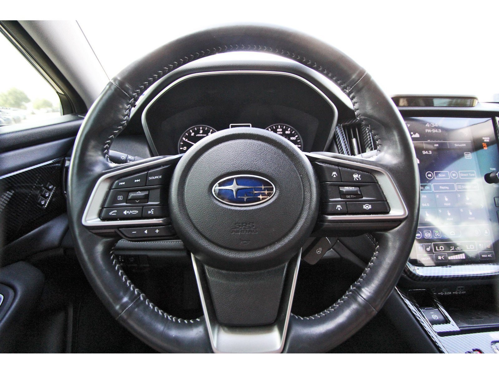Used 2023 Subaru Outback Touring XT AWD/4WD image 13