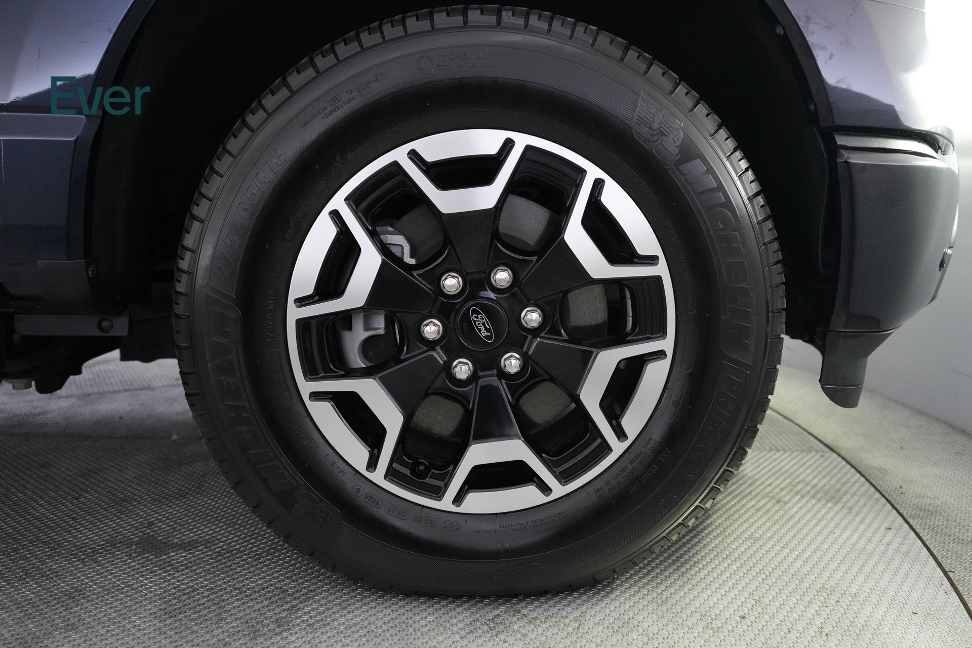 Used 2023 Ford F150 Lightning XLT AWD/4WD image 14