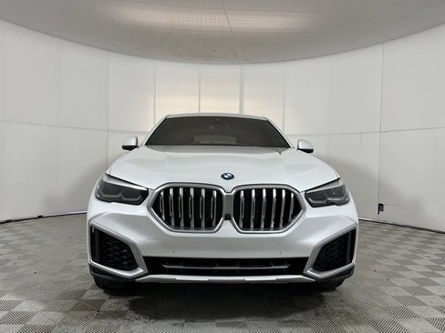 Used 2023 BMW X6 xDrive40i w/ Premium Package image 2