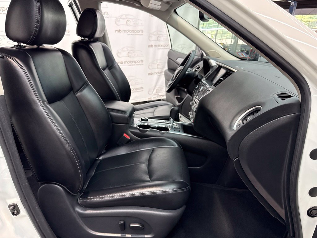 Used 2018 Nissan Pathfinder SL w/ SL Premium Package AWD/4WD image 29