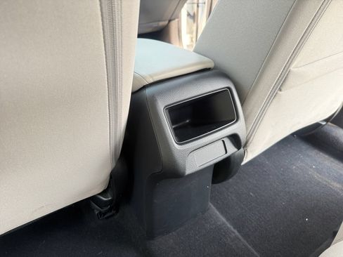 Certified 2024 Honda HR-V LX image 25