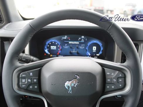 New 2026 Ford Bronco Outer Banks AWD/4WD image 17