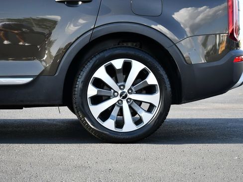 Used 2022 Kia Telluride S AWD/4WD image 11