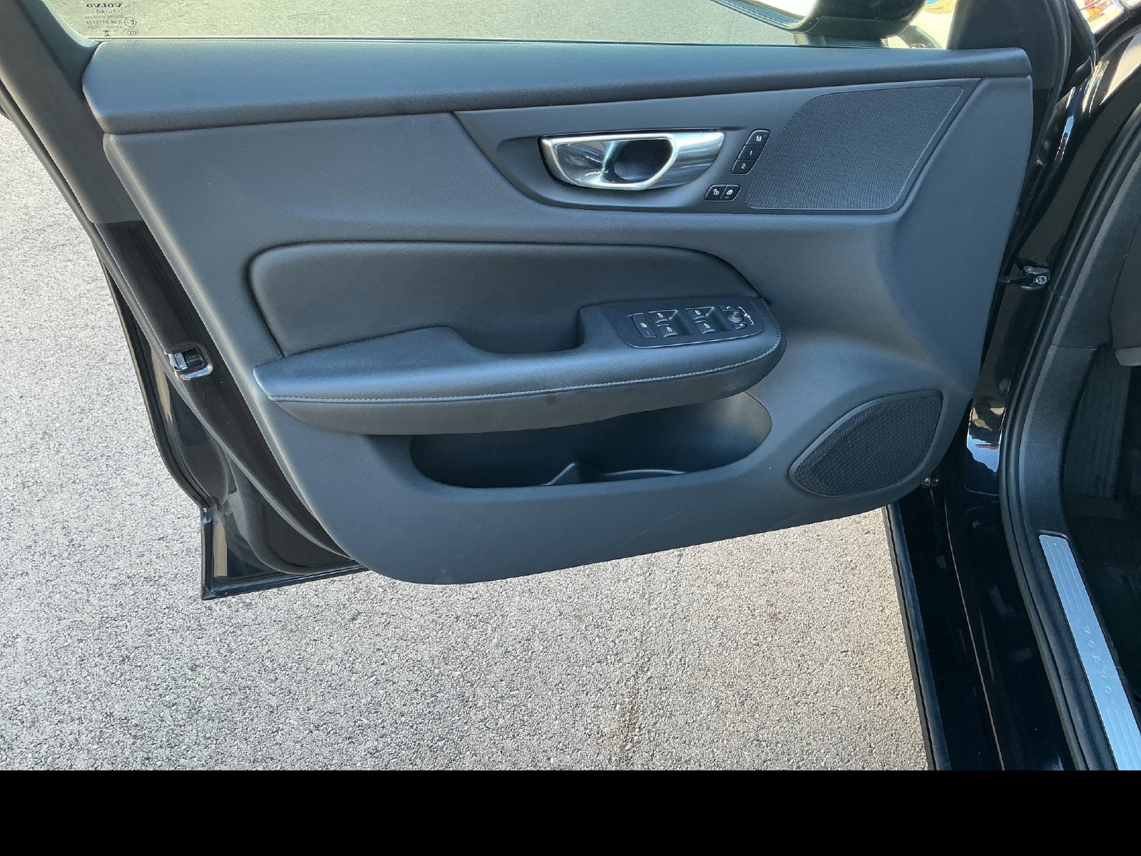 Certified 2024 Volvo S60 B5 Core w/ Climate Package AWD/4WD image 10