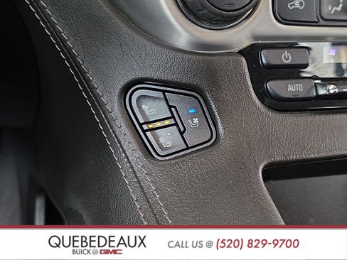 Used 2019 GMC Yukon SLT w/ Open Road Package AWD/4WD image 16