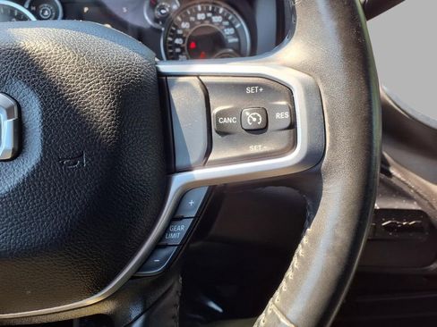 Used 2024 RAM 2500 Big Horn AWD/4WD image 13