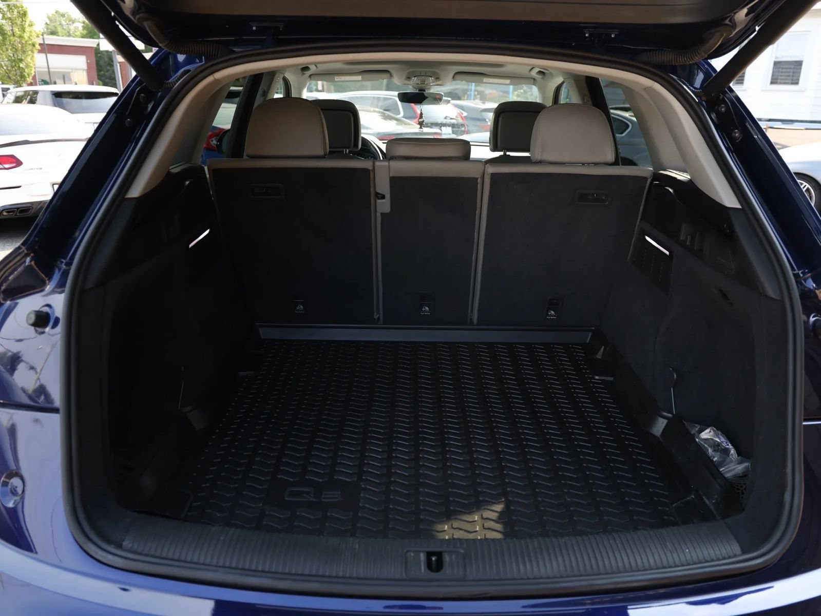 Used 2020 Audi Q5 2.0T Premium AWD/4WD image 23