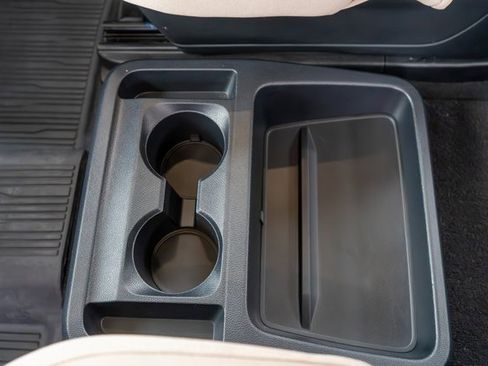 Used 2020 Ford Explorer Limited w/ Class III Trailer Tow Package image 15