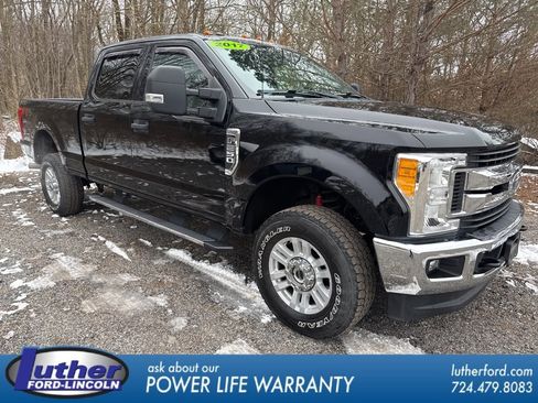 Used 2017 Ford F250 XLT w/ XLT Value Package image 1