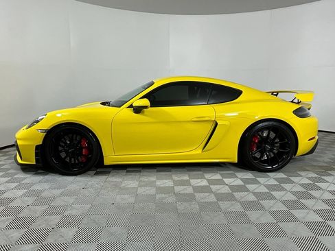 Used 2022 Porsche 718 Cayman GT4 image 2