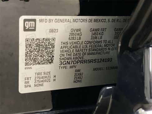 Used 2024 Chevrolet Equinox EV RS image 31