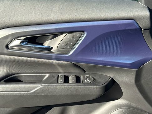 New 2026 Chevrolet Equinox EV LT w/ Convenience Package II image 18