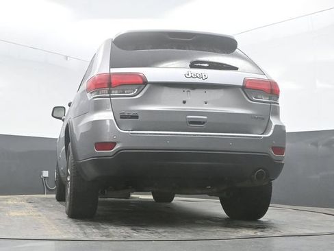 Used 2020 Jeep Grand Cherokee Limited AWD/4WD image 40