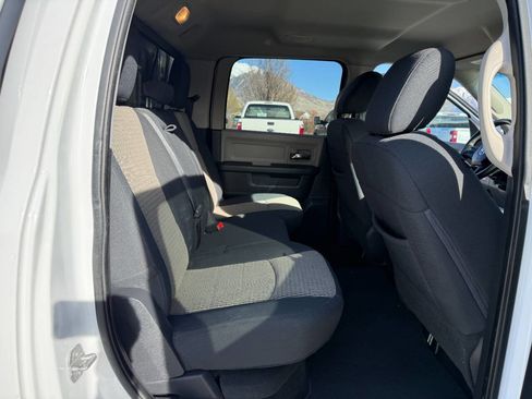 Used 2012 RAM 1500 Big Horn w/ Luxury Group image 21