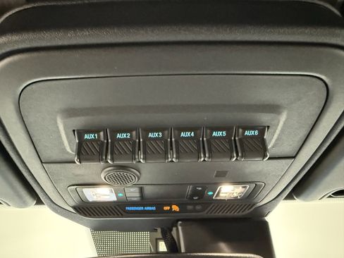 Used 2024 Ford Bronco Black Diamond image 22