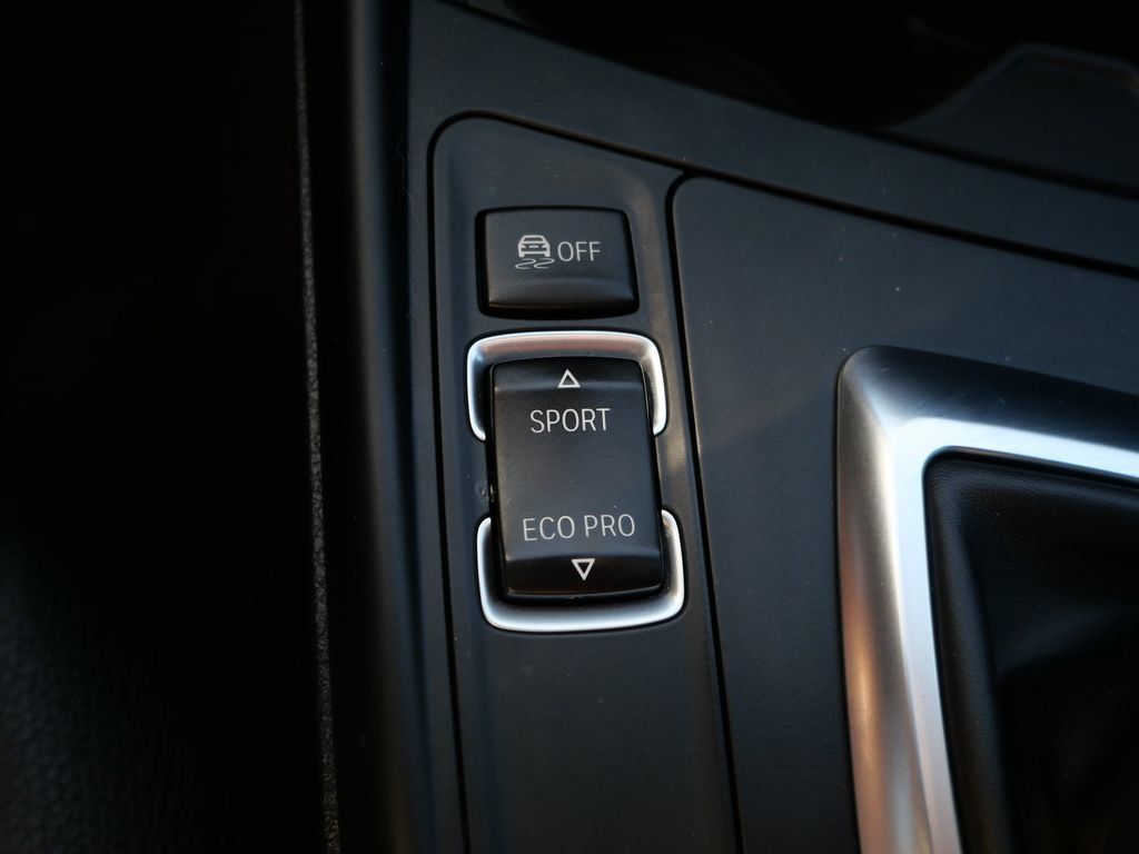 Used 2016 BMW M235i xDrive Coupe AWD/4WD image 25