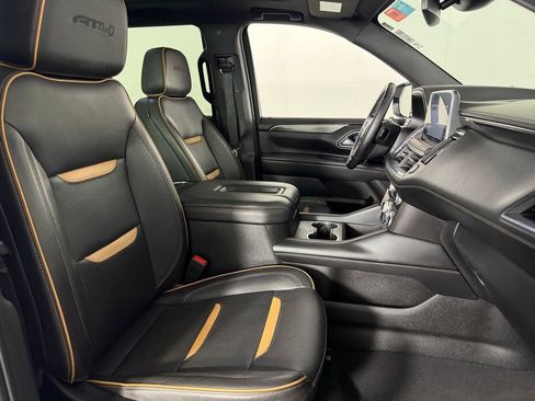 Used 2024 GMC Yukon AT4 w/ AT4 Premium Plus Package AWD/4WD image 33