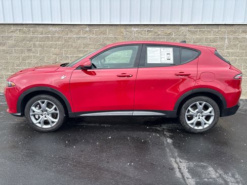 Used 2024 Dodge Hornet R/T image 4