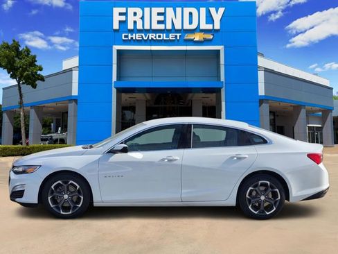 Used 2023 Chevrolet Malibu LT image 4