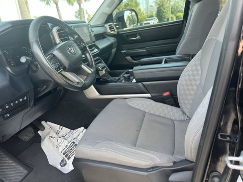 Used 2024 Toyota Tundra SR5 w/ SR5 Convenience Package AWD/4WD image 16