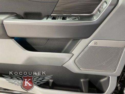 New 2025 Ford F150 Lariat w/ Equipment Group 502A High image 19