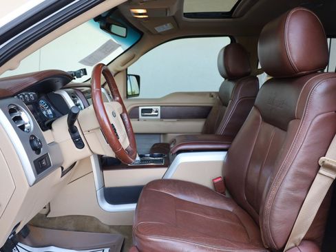 Used 2014 Ford F150 King Ranch w/ King Ranch Luxury Package AWD/4WD image 15