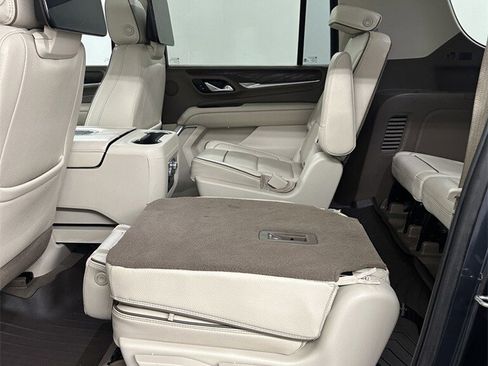 Used 2021 GMC Yukon XL Denali w/ LPO, Illumination Package image 31