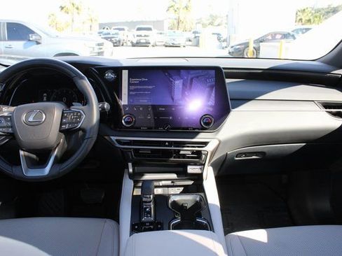 Certified 2023 Lexus RX 350 Premium w/ Accessory Package (Z1) image 10