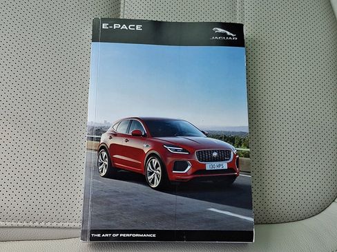Used 2021 Jaguar E-PACE SE AWD/4WD image 31